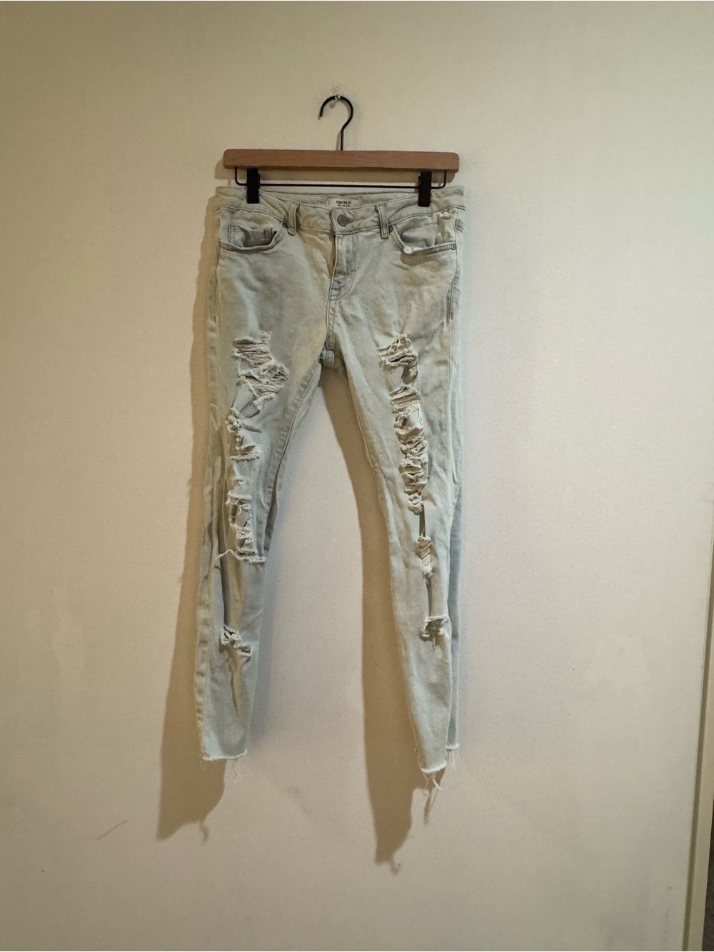 Forever 21 Light Blue Distressed Skinny Jeans Size 27